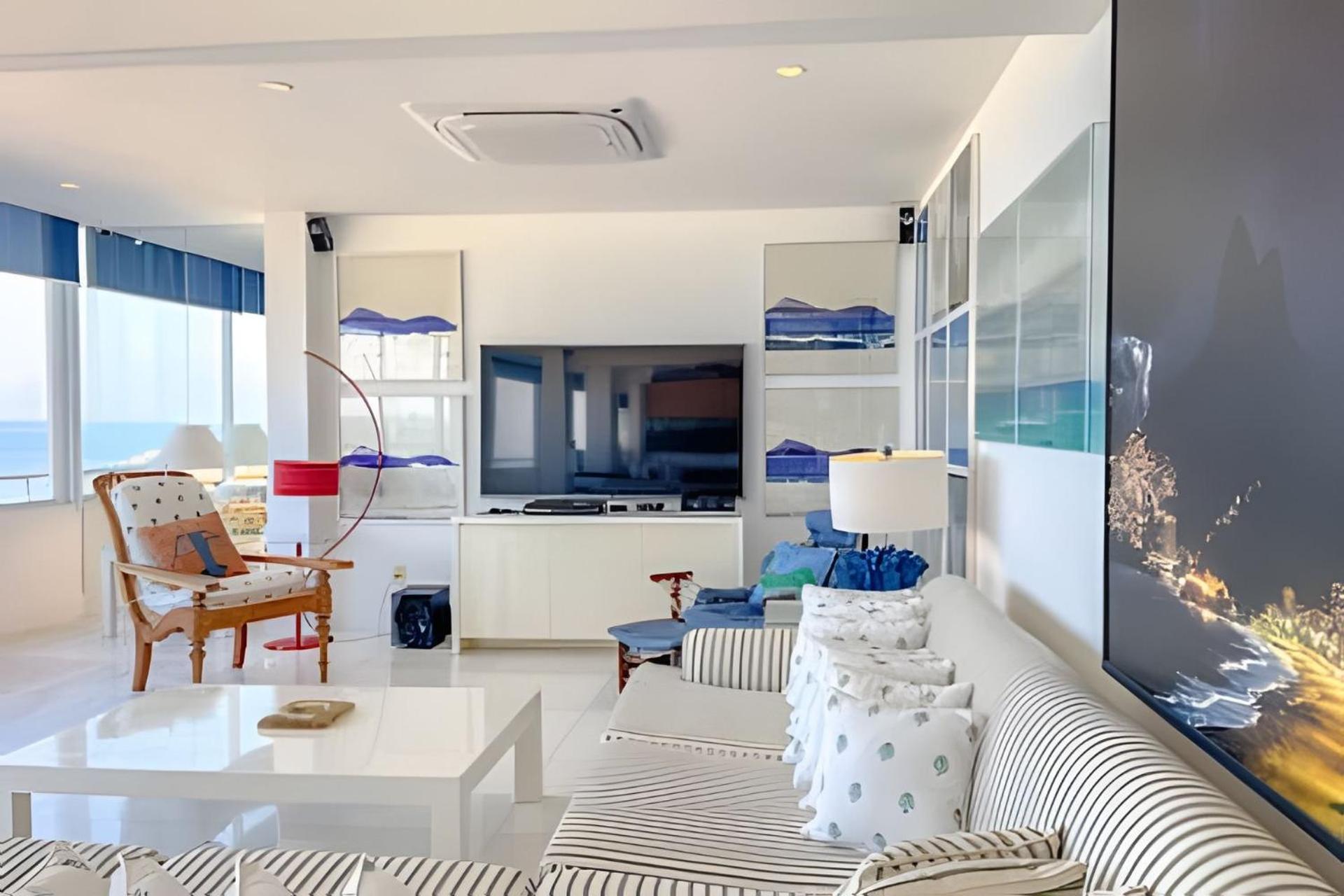 Apartamento 3 Quartos Alugar No Arpoador Com Vista O Mar Ate 6 Pessoas
