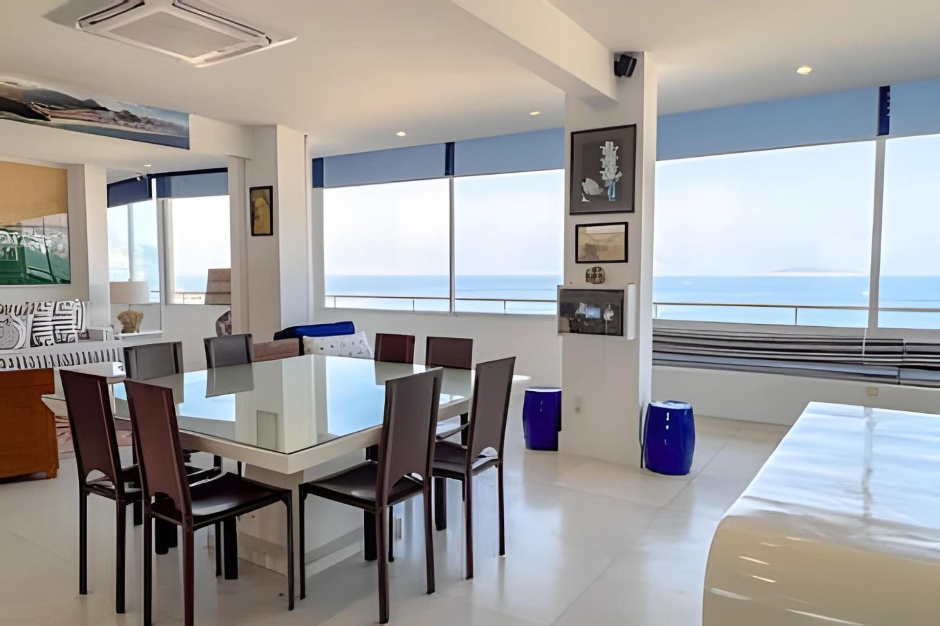 Apartamento 3 Quartos Alugar No Arpoador Com Vista O Mar Ate 6 Pessoas *