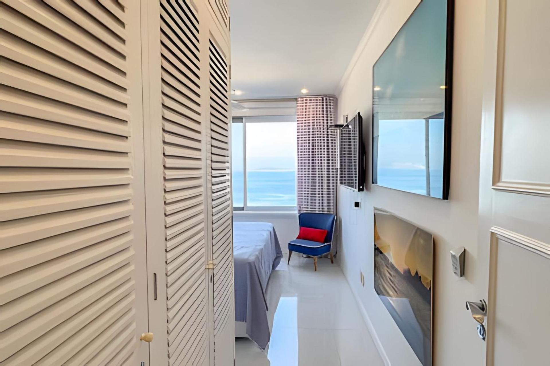 3 Quartos Alugar No Arpoador Com Vista O Mar Ate 6 Pessoas Apartamento